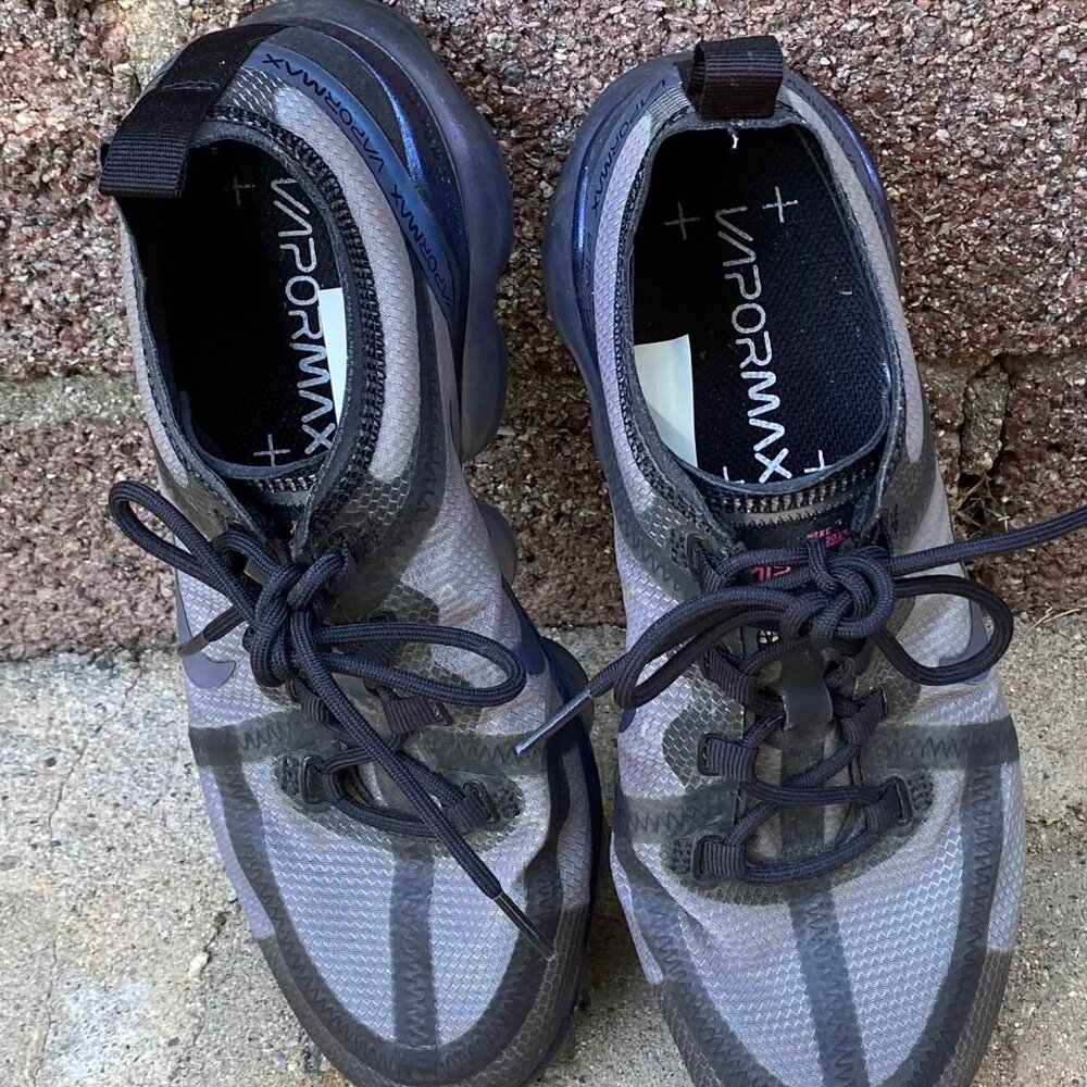 Women's Nike Air Vapormax 2019 Sneakers Size 8.5 - Picture 3 of 13